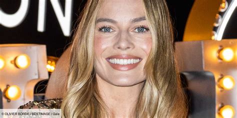 PHOTO – Margot Robbie dévoile ses abdos : elle ose。